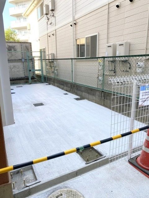 ロードアップ牧野 駐車場