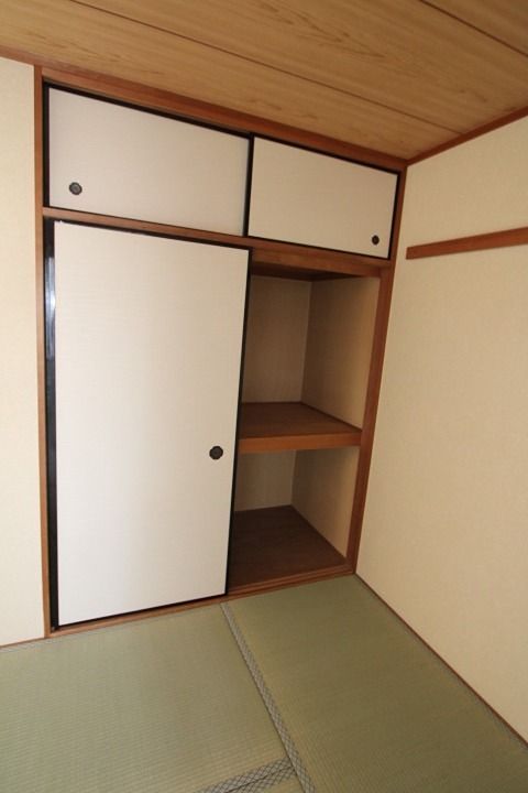 サンハイム渚 収納