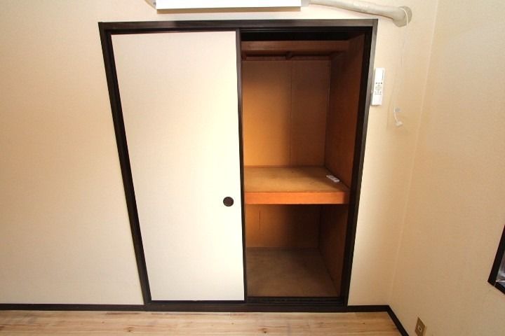 サンシャインハイツ 収納