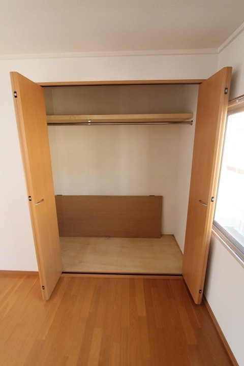 林ハイツ4号　戸建 収納