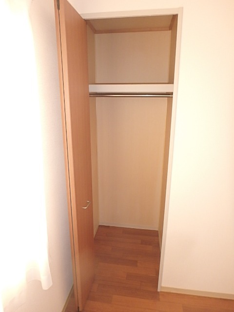 エクセル春日A 収納