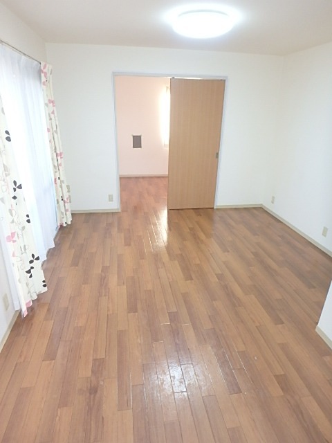 エクセル春日A その他