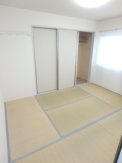 エクセル春日A ベッドルーム