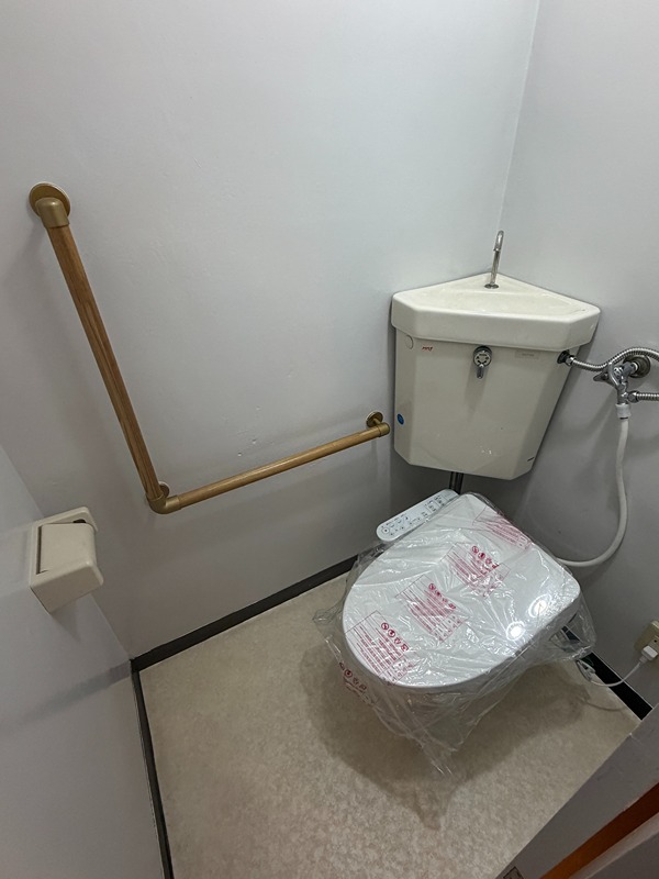 枚方ハイツ　３号棟　 トイレ