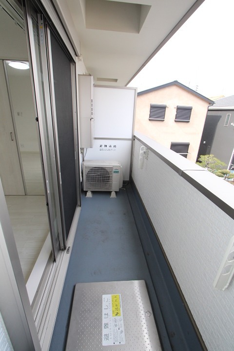 クリエオーレ春日元町 ベランダ