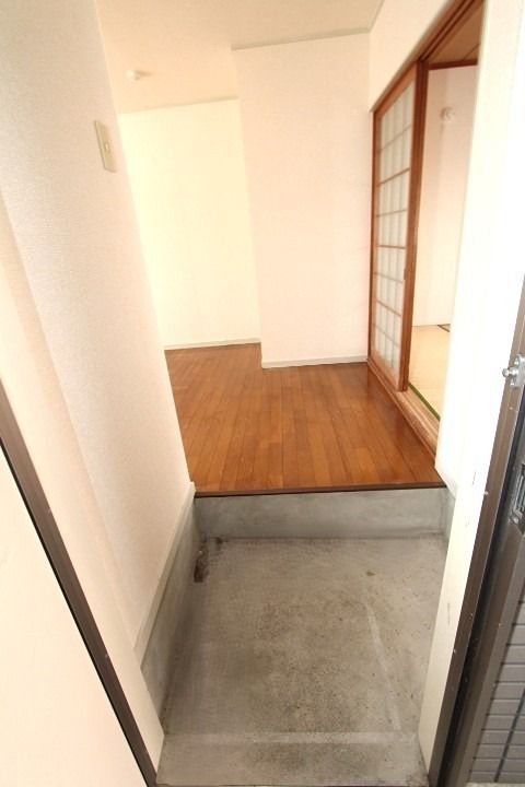Ｍ’プラザ津田駅前五番館 玄関