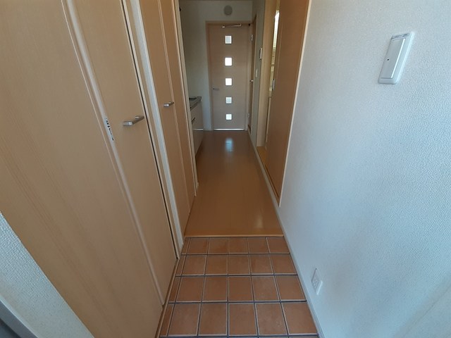 Ｔ－Ｏｒａｎｇｅ 玄関