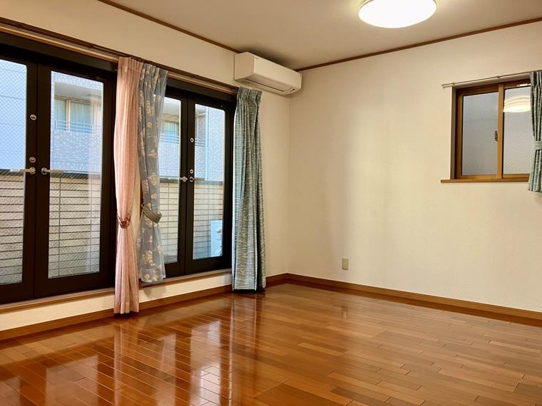 楠町戸建 ベッドルーム