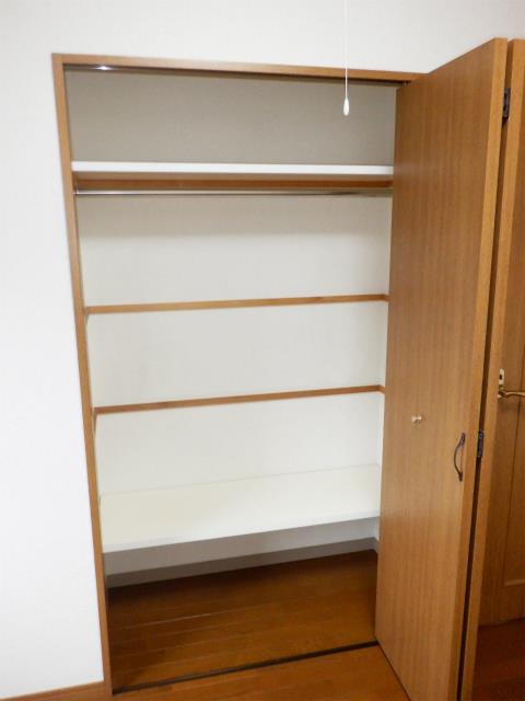 ダイアパレスプロミネントコート川崎 収納
