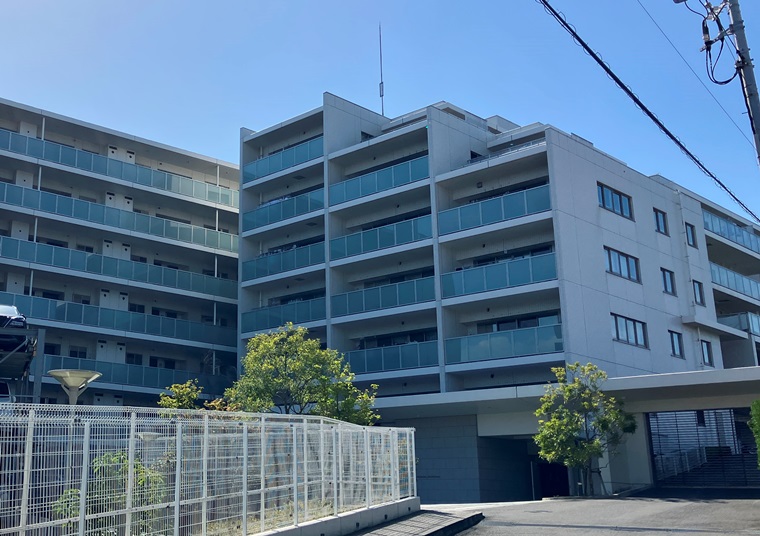 アリュール横濱新子安 外観