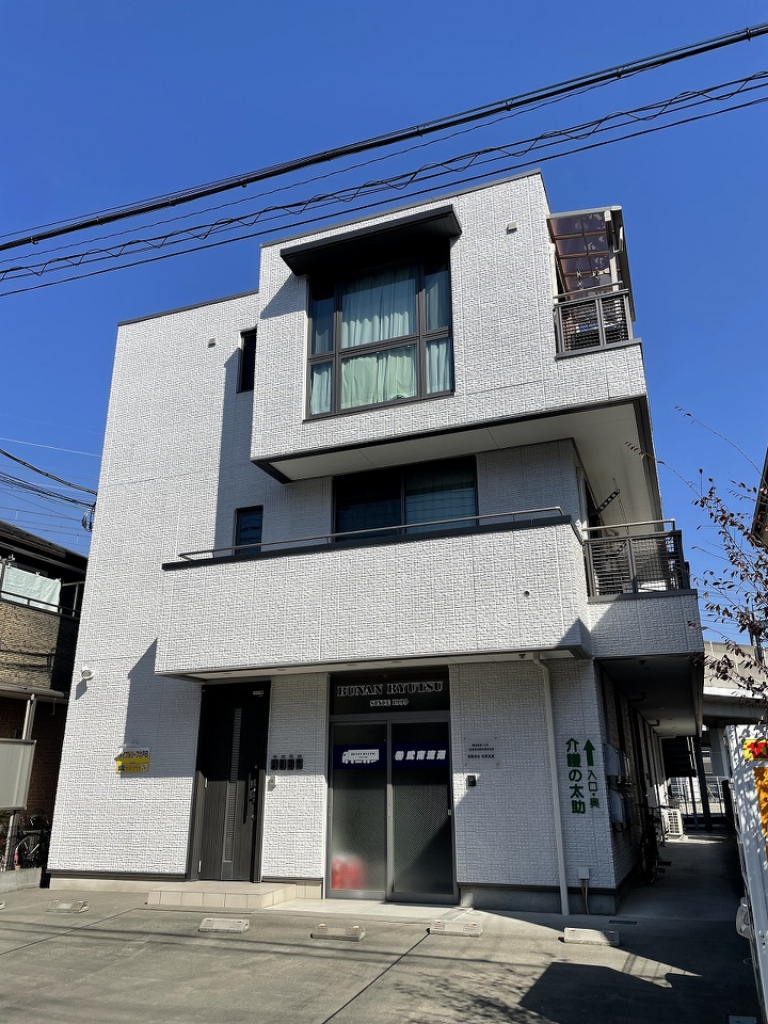 メイプルリーフ北戸田 302号室 外観