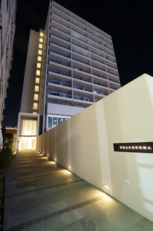 ＰＥＡＣＥ戸田 1301号室 外観