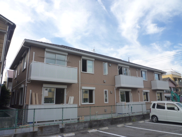 コロッサルボワ 101号室 外観