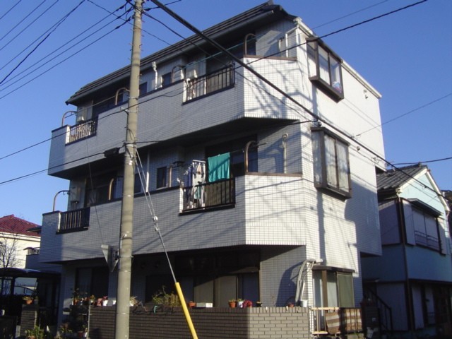 サン茂エル 301号室 外観
