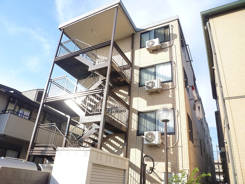 レジナス蕨 403号室 外観