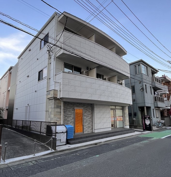 ブラン・セラヴィ 304号室 外観