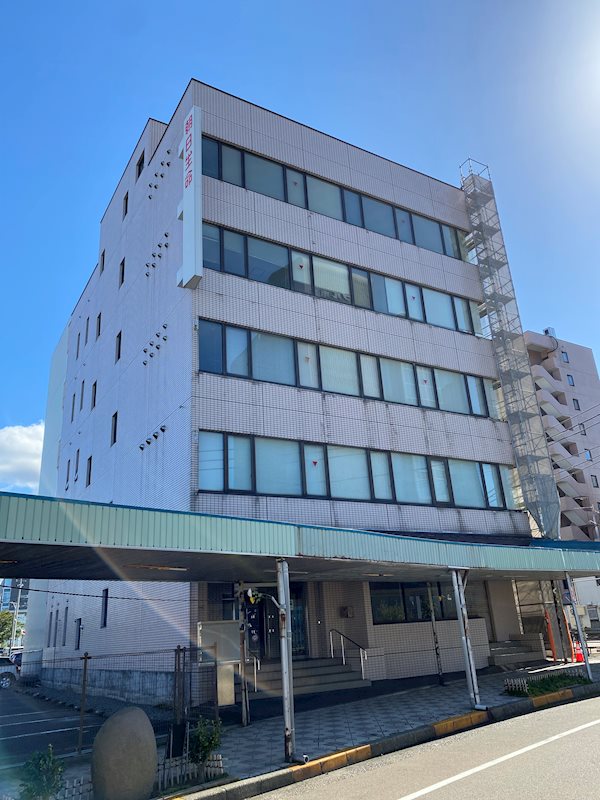 柏崎駅前ビル 外観