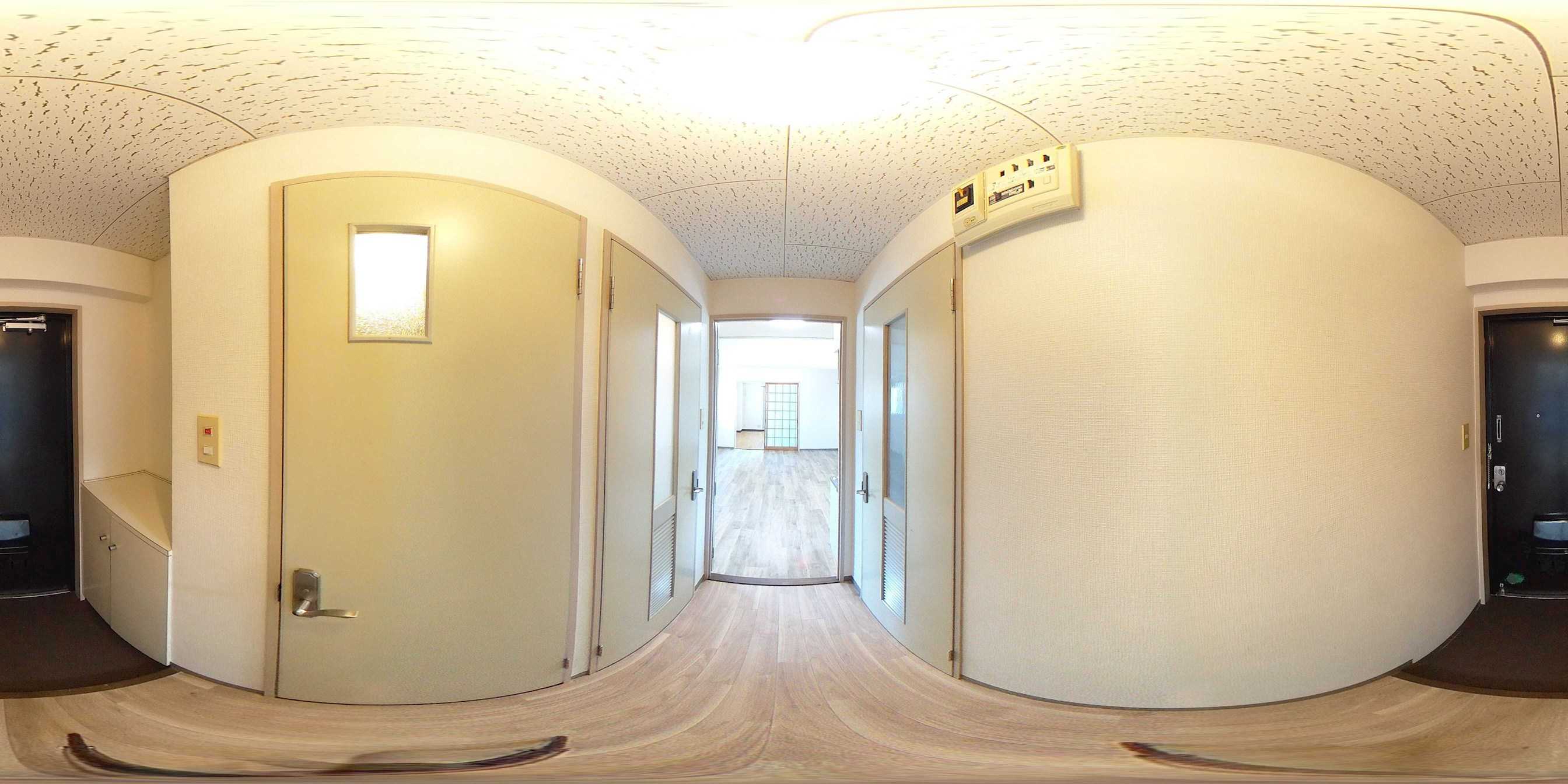 グリーンハウス 玄関