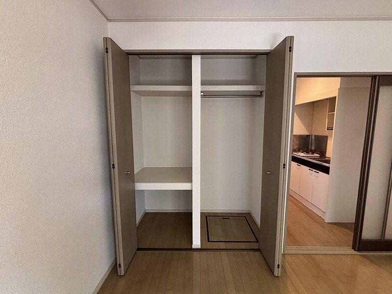 セジュール小郡駅前 収納