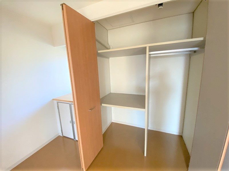 スタシオン三沢 収納