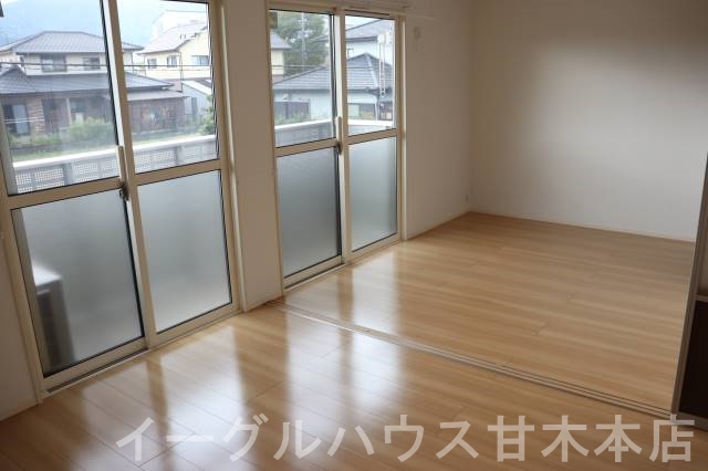 セジュール吉井 リビング