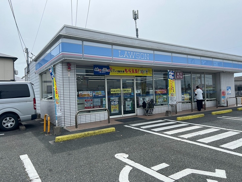石井コーポ コンビニ
