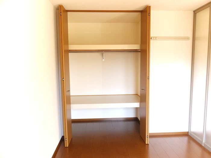 エクレールＤ棟 収納
