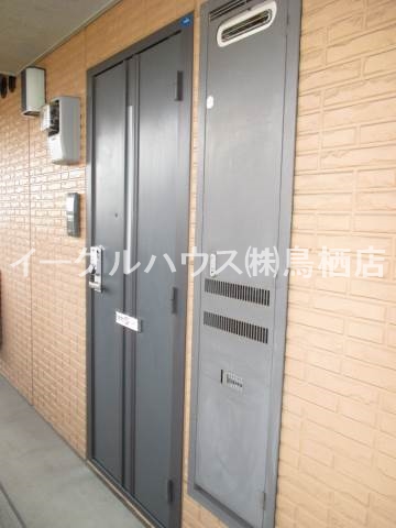 アビタシオン 玄関