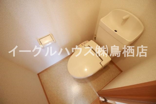 ヴェル・フォンセみやきＢ棟 トイレ