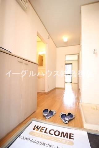 ヴェルメゾンA棟 玄関