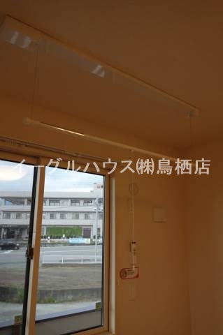 トロイス　フィル その他