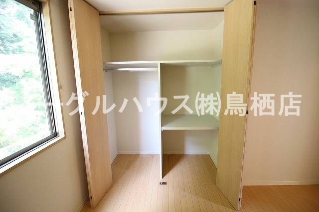 シャーメゾンA棟 収納