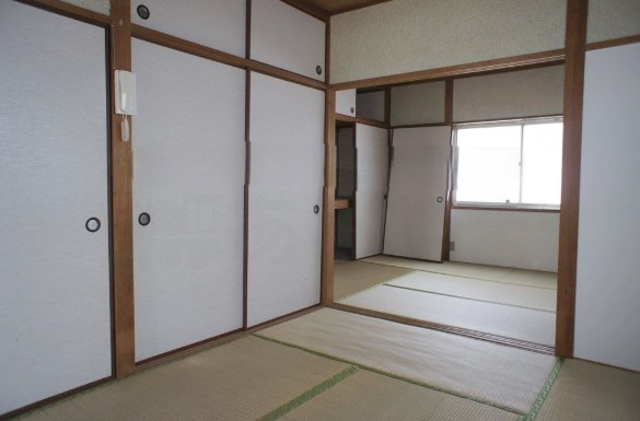 西村コーポ ベッドルーム