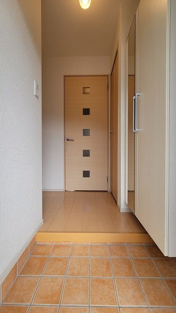 プロムナードＭ 玄関