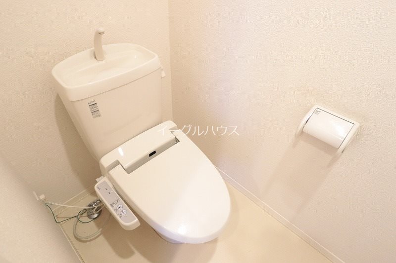 クレール・カメリアA棟 トイレ