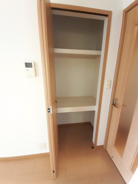 ソレアードヒルズ　Ｃ 収納