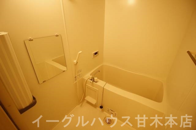 トータスモア参番館 風呂画像