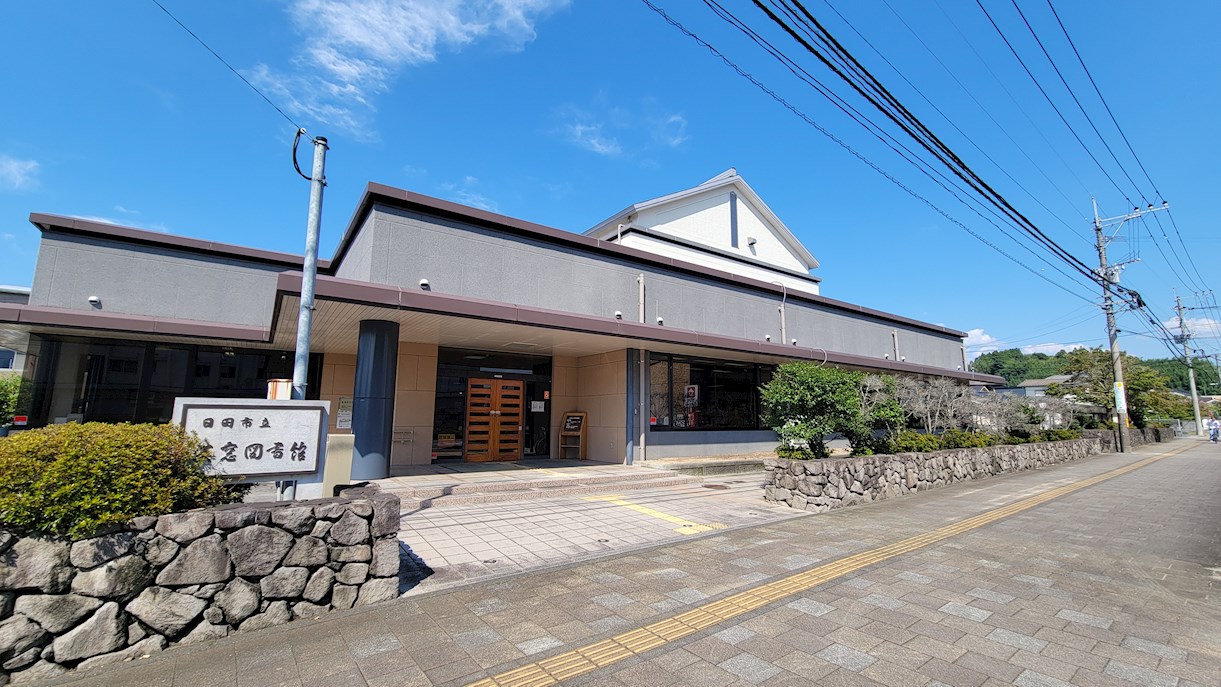 サンリットスクエアＡ 図書館