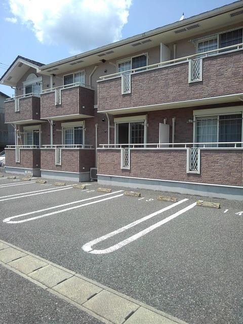 オアシスＢ 駐車場