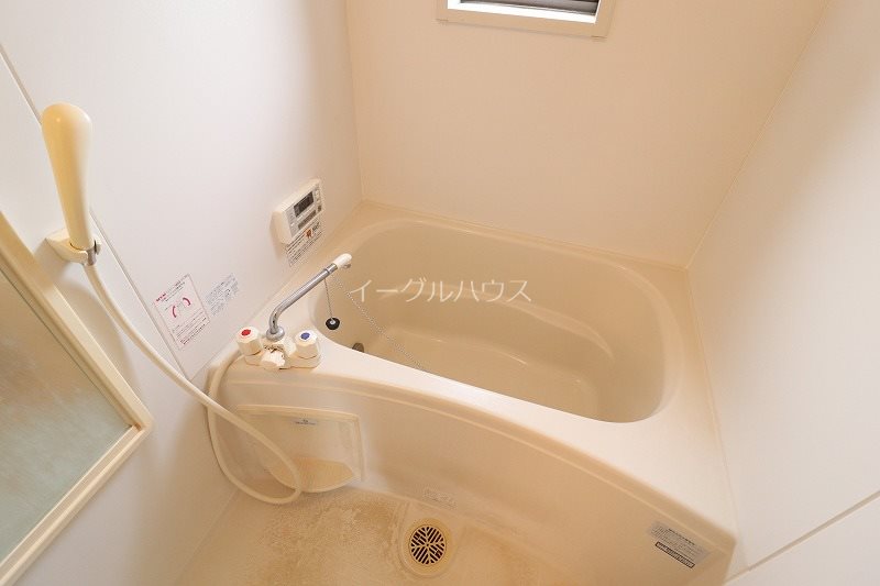 グランシャリオB棟 風呂画像