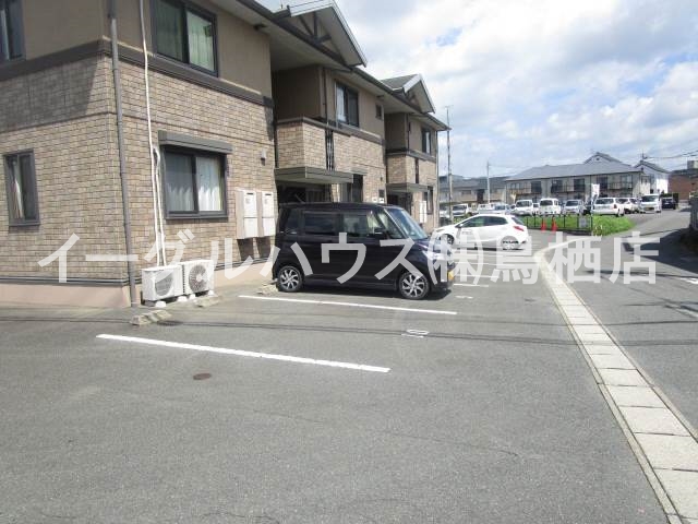ヴェルドミール・大山 駐車場