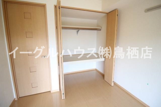 ヴェルドミール・大山 収納