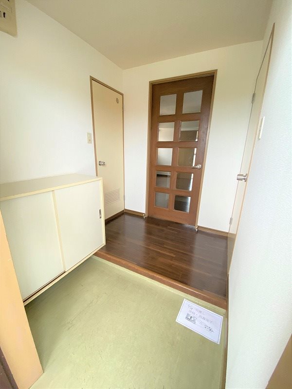 小郡NTビル 玄関
