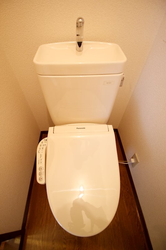 エクレールC棟 トイレ