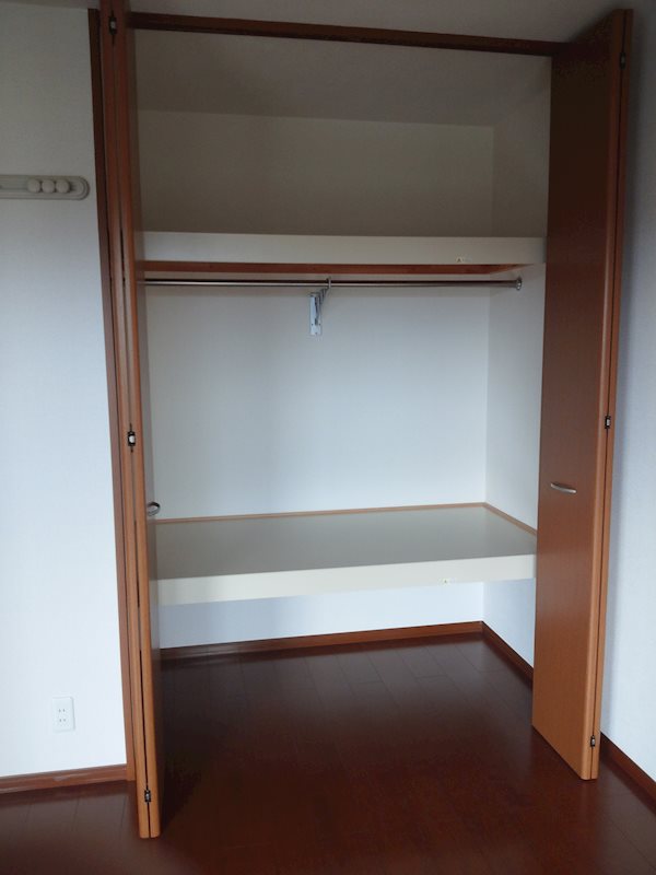 エクレールA棟 収納