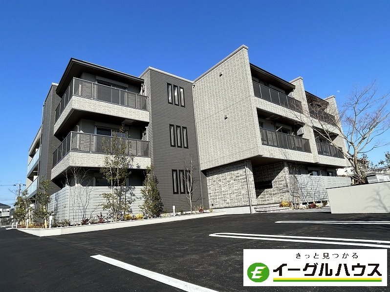 シャーメゾンステージ鳥栖 外観