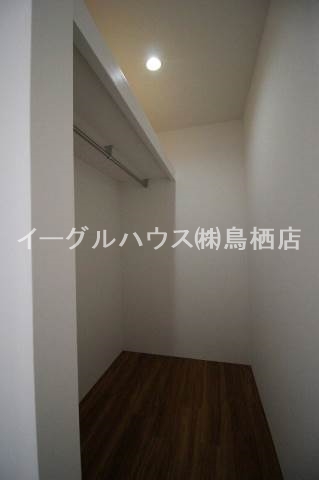 nido Padure Roza  収納