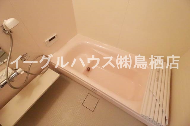 nido Padure Roza  風呂画像