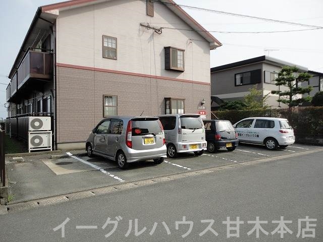 Ｊヒルズ高見 駐車場