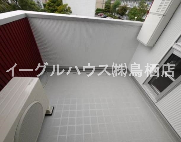プレミアム萱方Ⅱ ベランダ